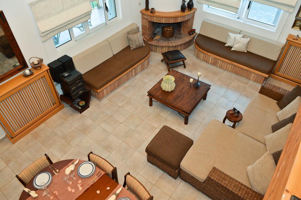 Dimeon Villa Като Ахая Екстериор снимка